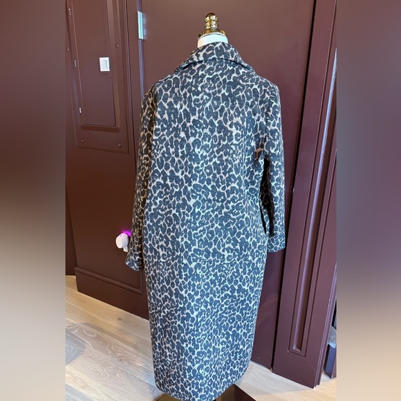 Animal Print Coat - Picture 4 of 6